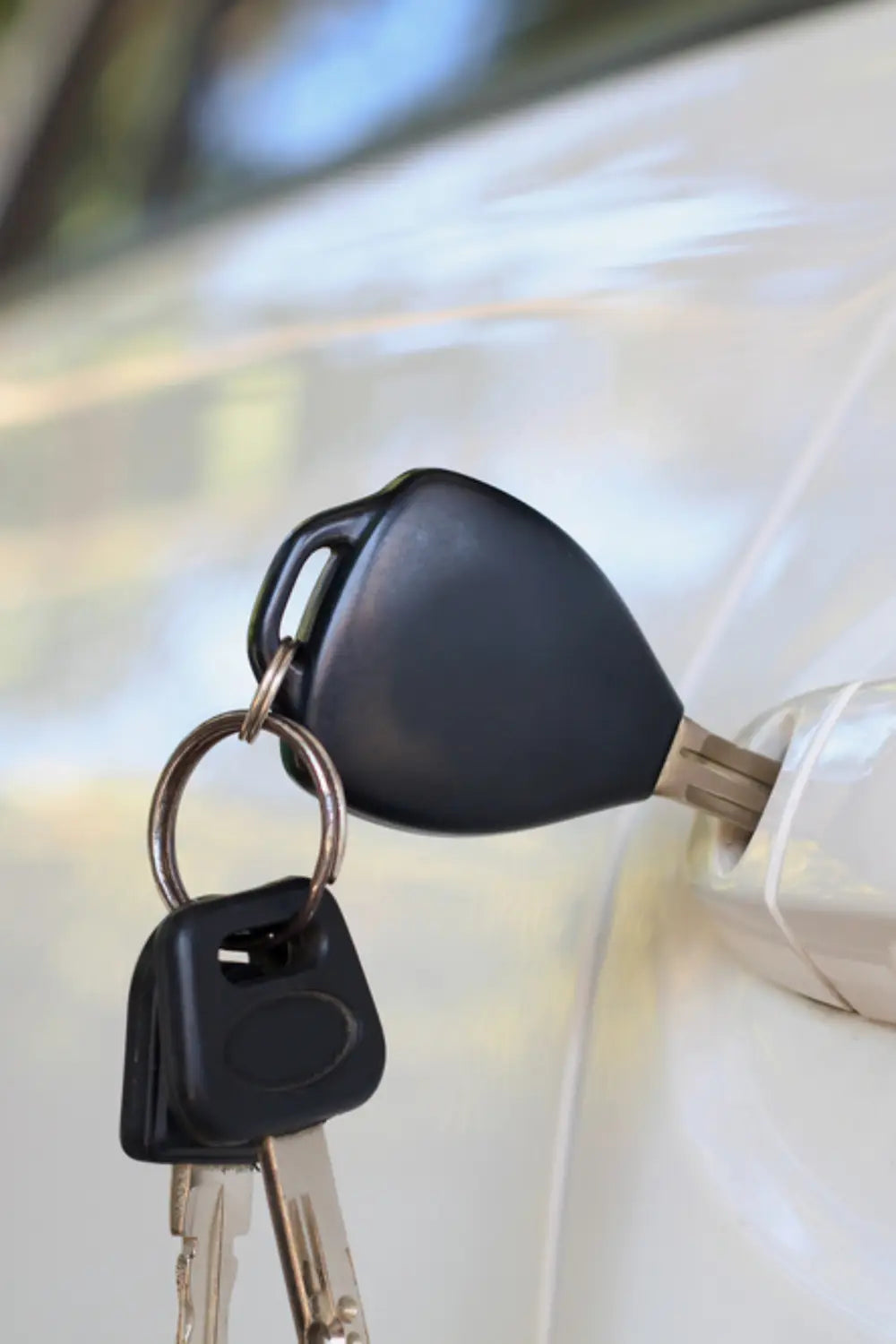 Lost Your Car Keys? 4 Easy Ways to Find Them Fast